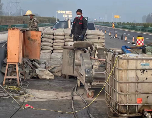 江城高速路病害处理